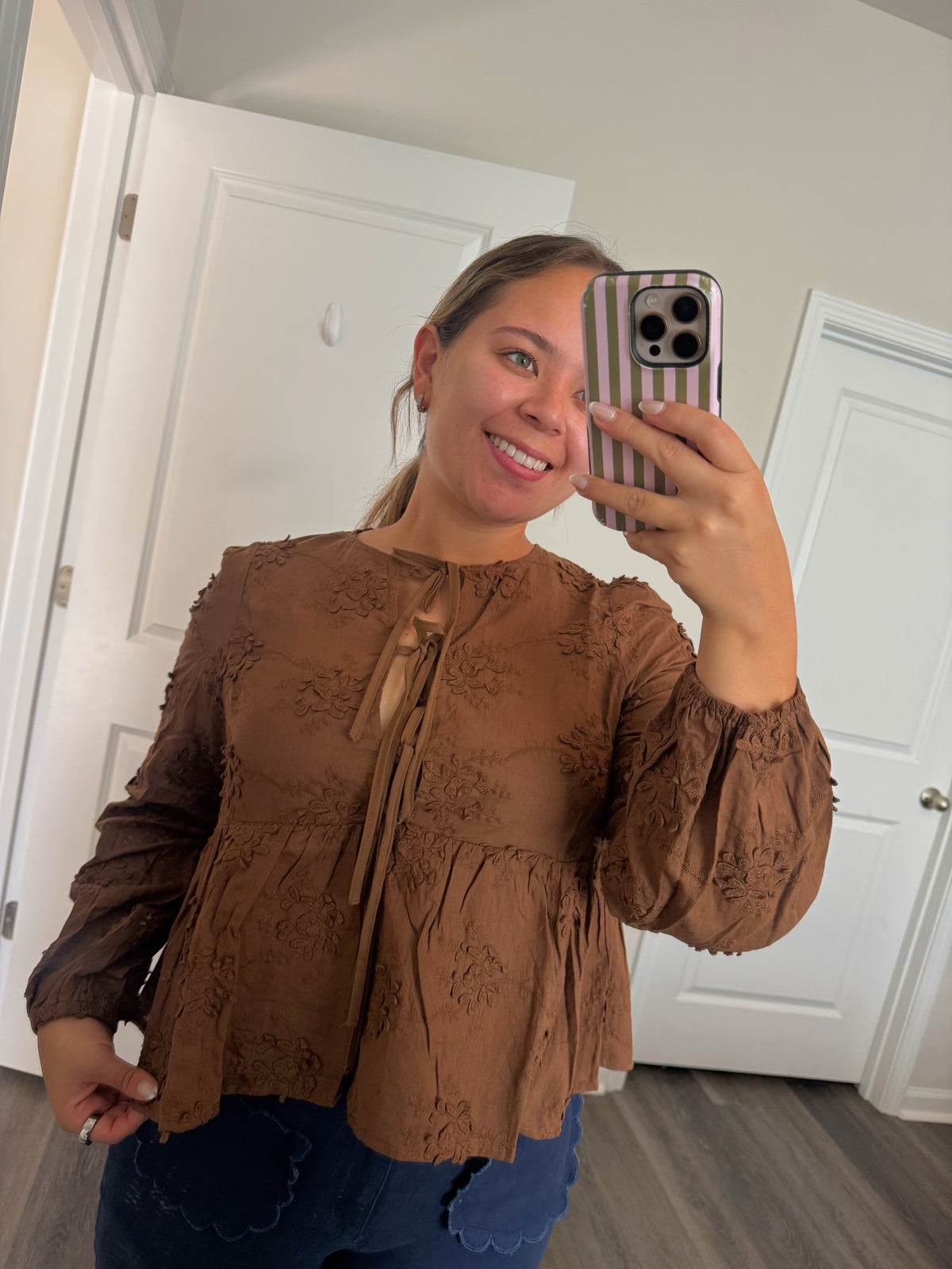 Vintage Embroidered Flowers Strings Blouse Top